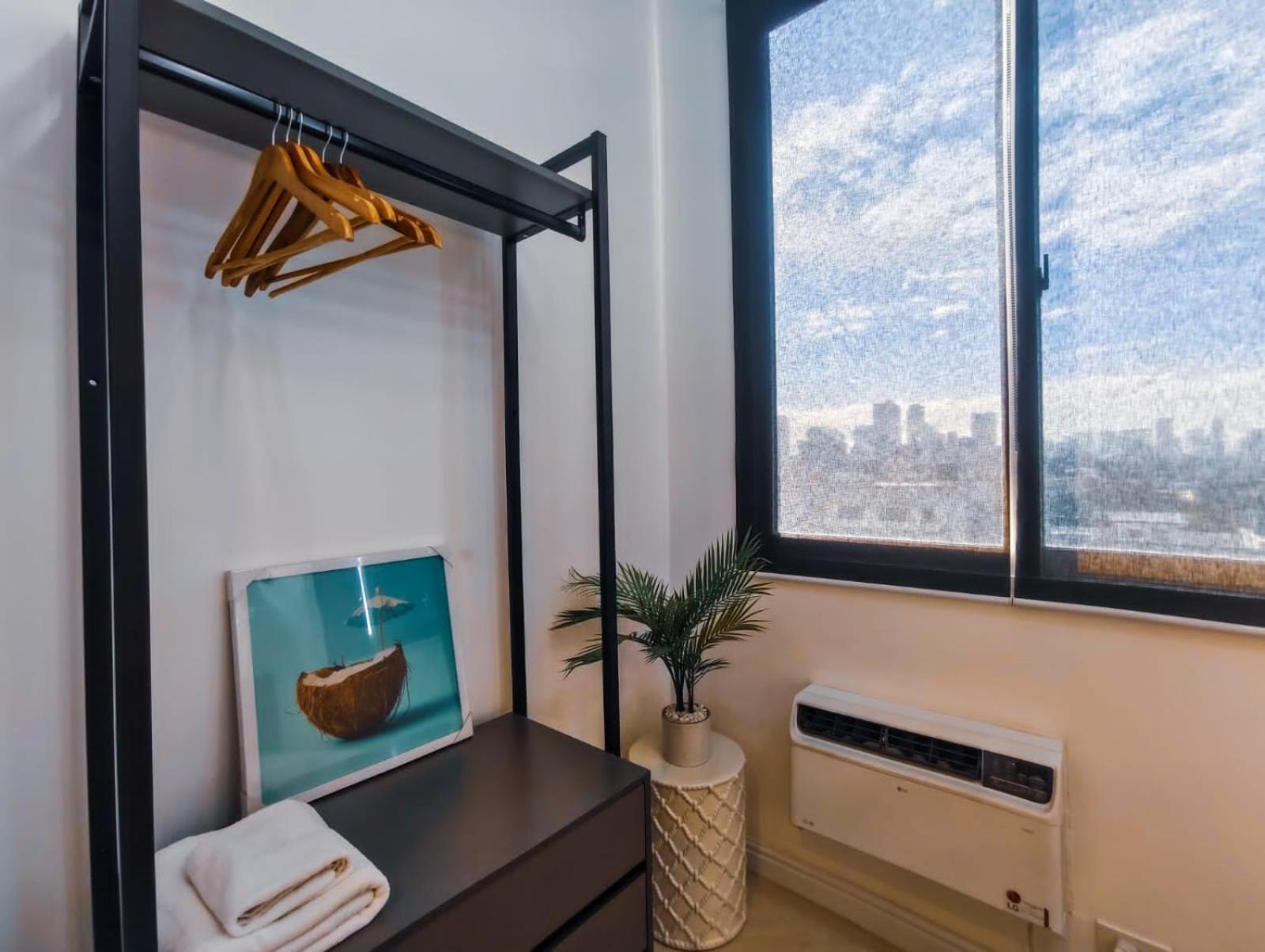 Voss Condominium Quezon City Esterno foto