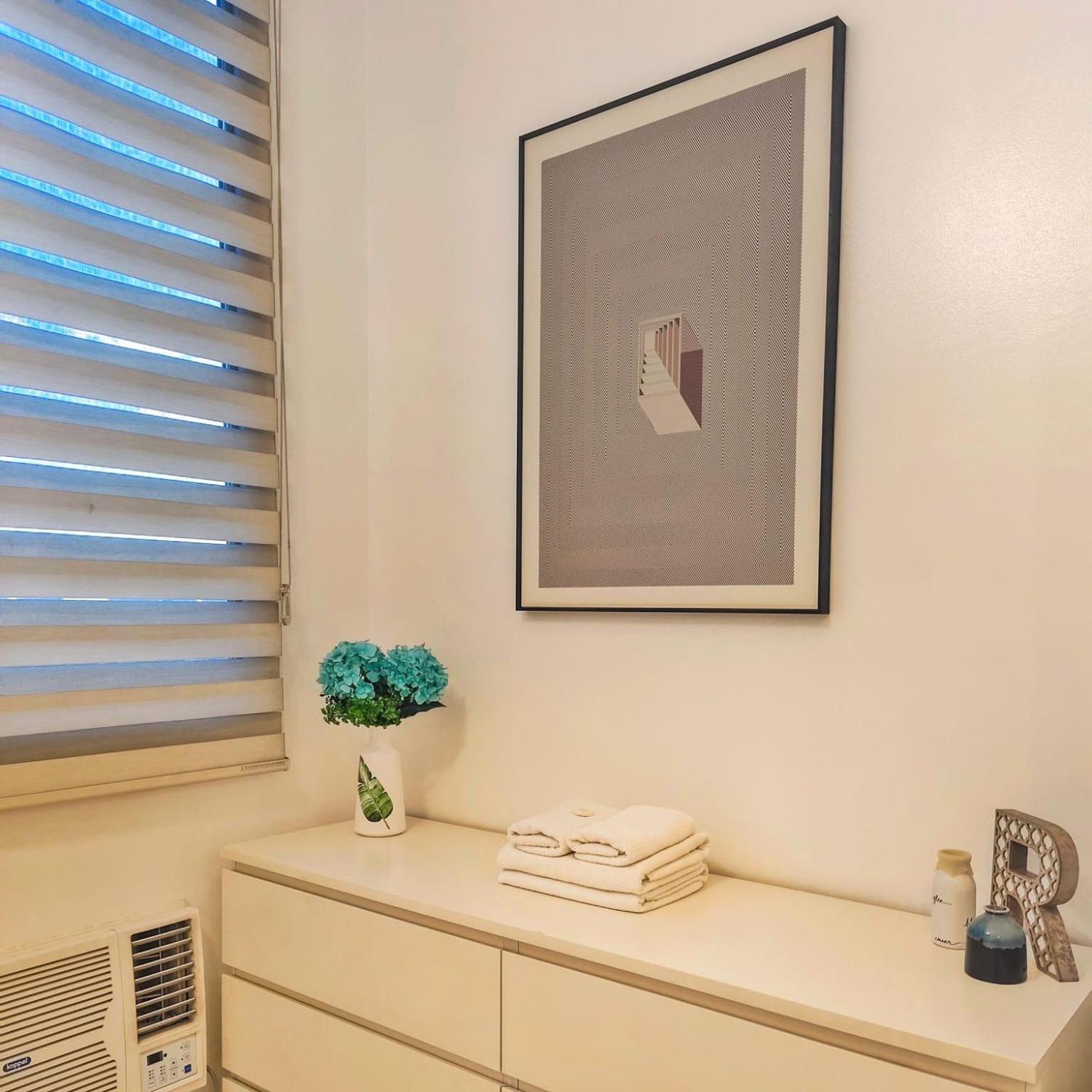 Voss Condominium Quezon City Esterno foto